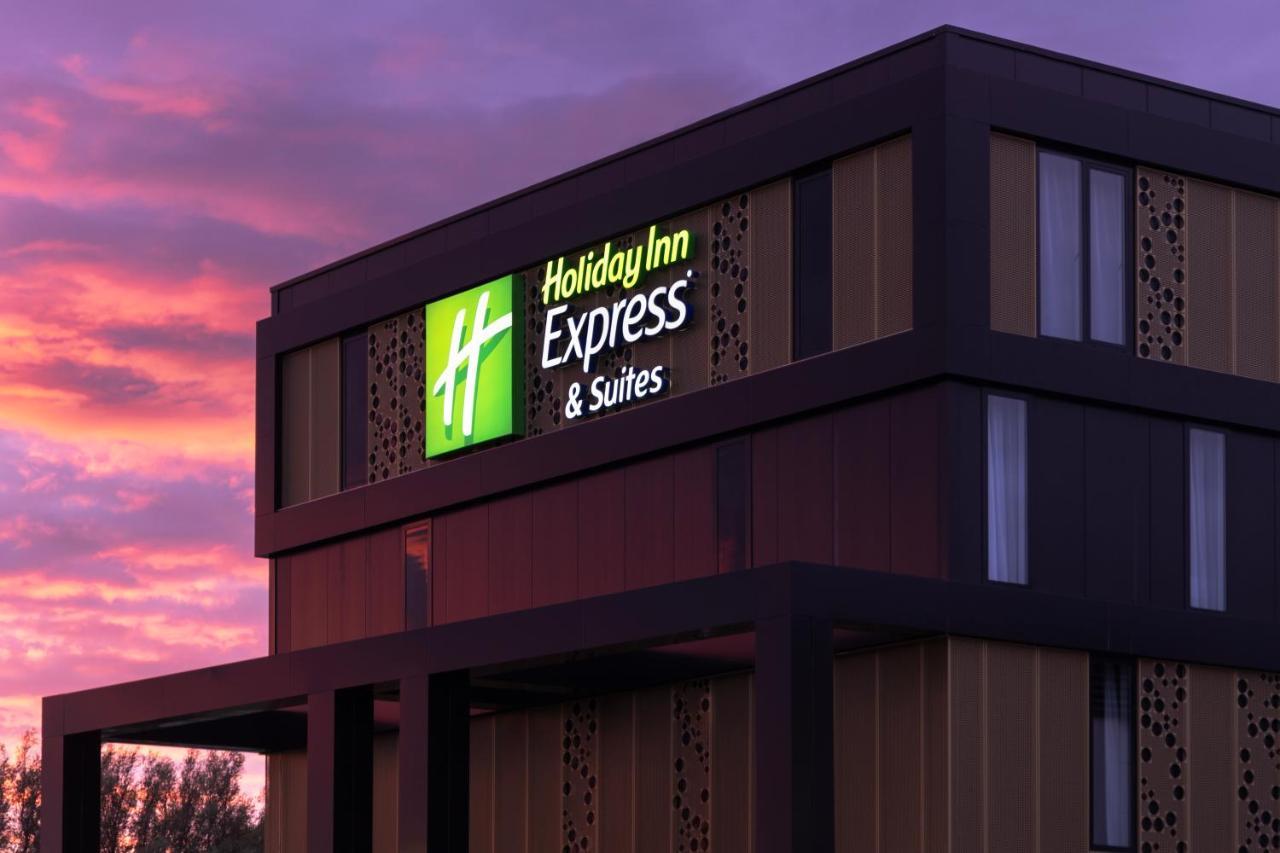 Holiday Inn Express & Suites - Deventer By Ihg Luaran gambar